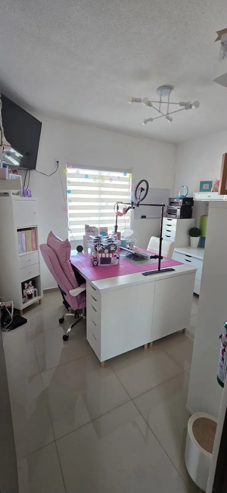 Espacio para home office de Casa Chartres
